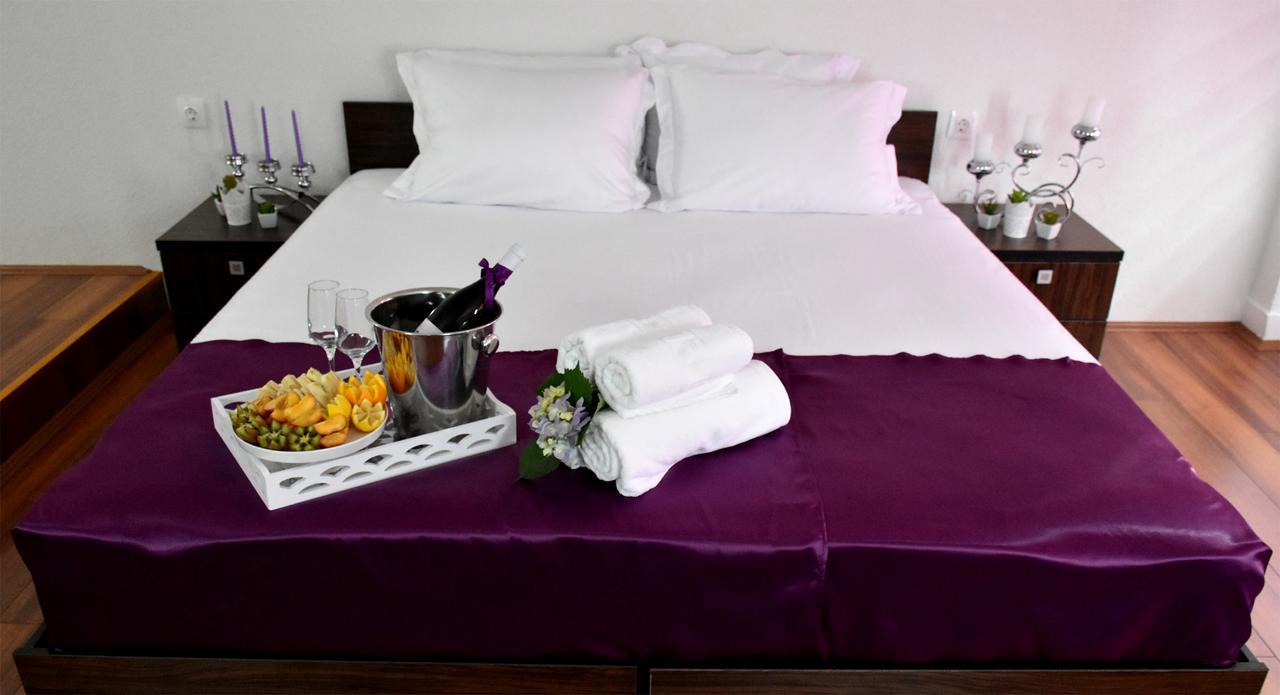 Hotel And Winery Lozar บิโตลา ภายนอก รูปภาพ